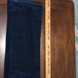 Like new women’s Levi’s jeans